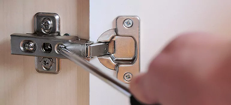 Creaky Door Hinges Fix in Northdale, FL